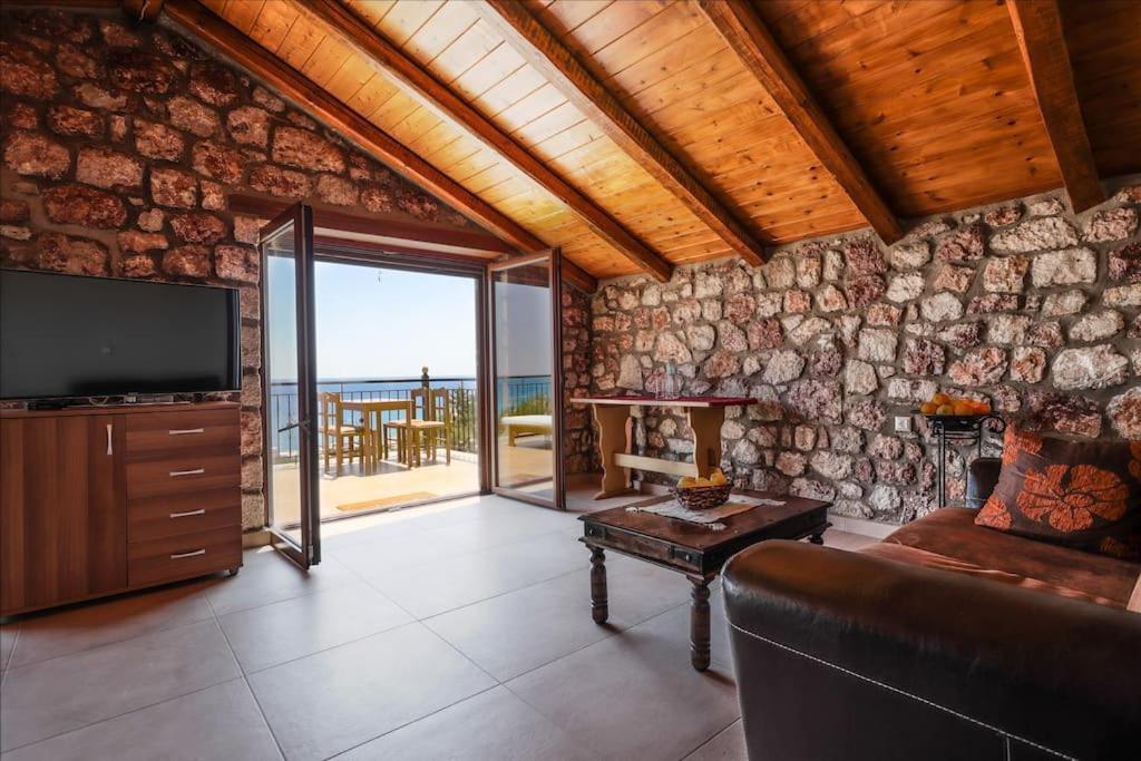 Villa Petronas Land House 2 Archangelos  Esterno foto